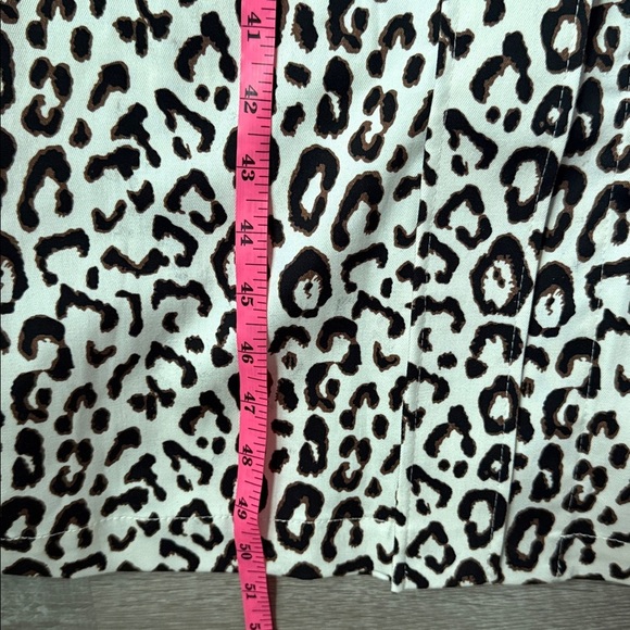 Julia Allert Leopard Print Long Button-Down Dress - Picture 13 of 13